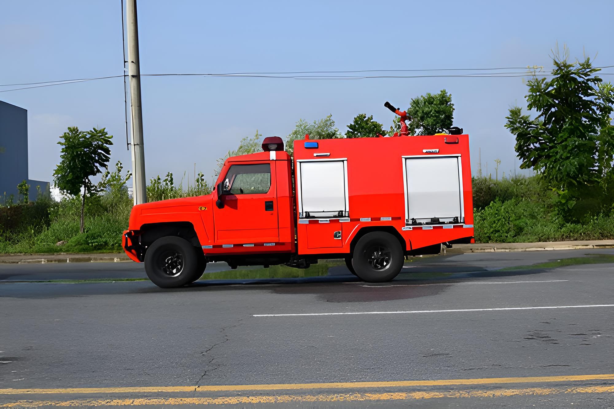 北汽四驱1吨消防车