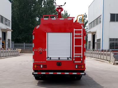 重汽四驱3吨森林消防车