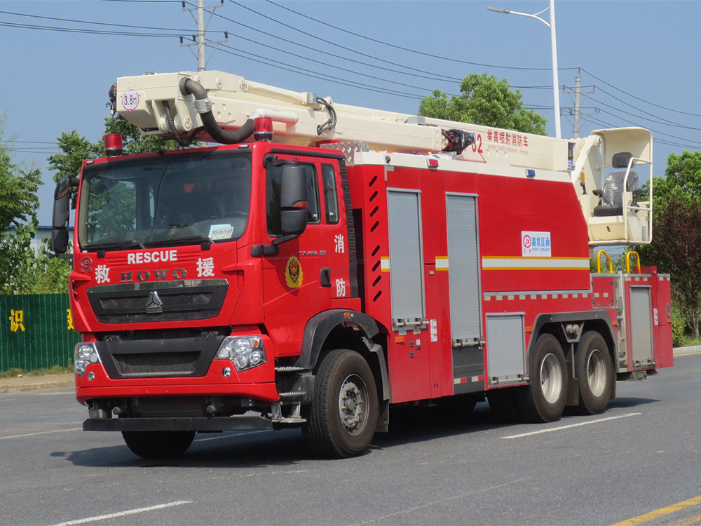32米9吨高喷消防车