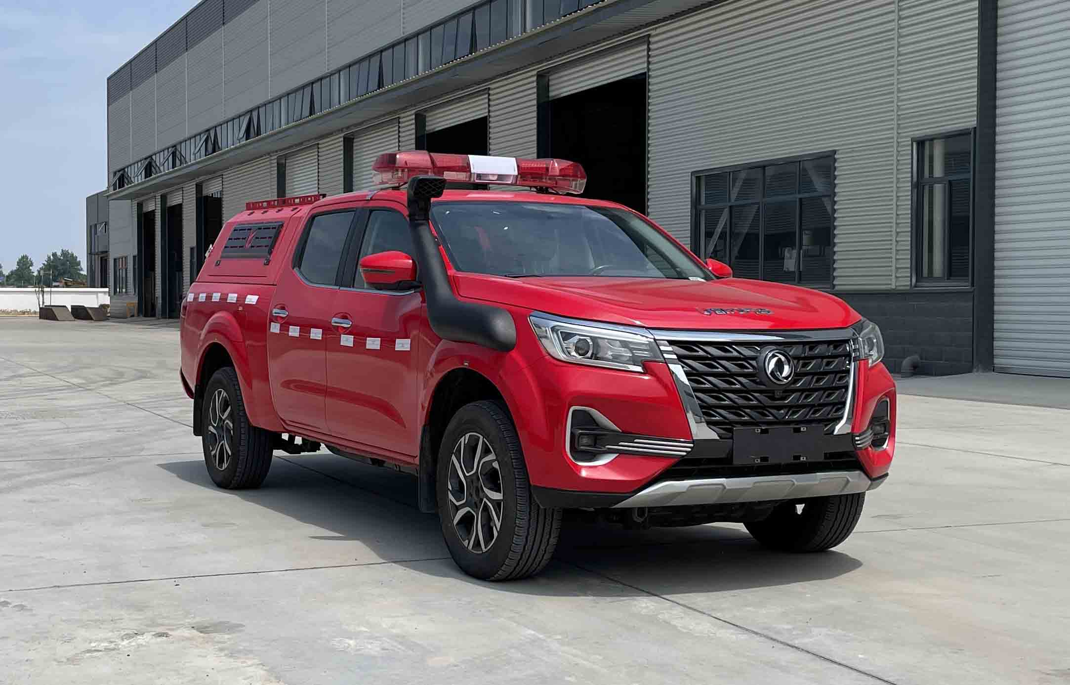 凯力风牌KLF5030TXFQC15型器材消防车