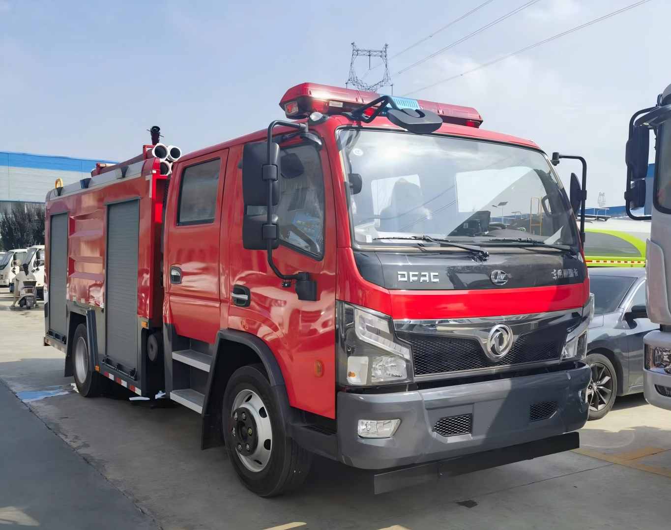 东风福瑞卡5吨泡沫消防车