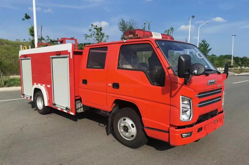 江铃2吨水罐消防车