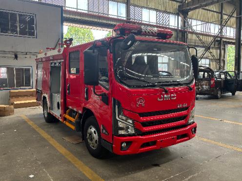 江铃3.5吨水罐消防车