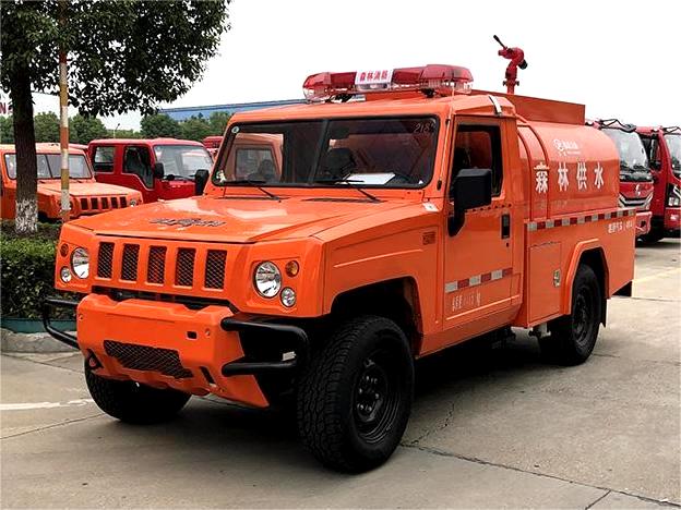 北汽勇士四驱2吨森林消防车