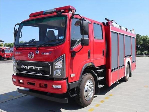 三环6吨水罐消防车